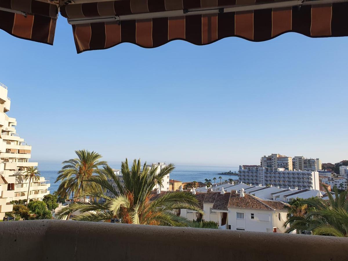 Benalmadena Benalbeach Parking Privado Exterior foto