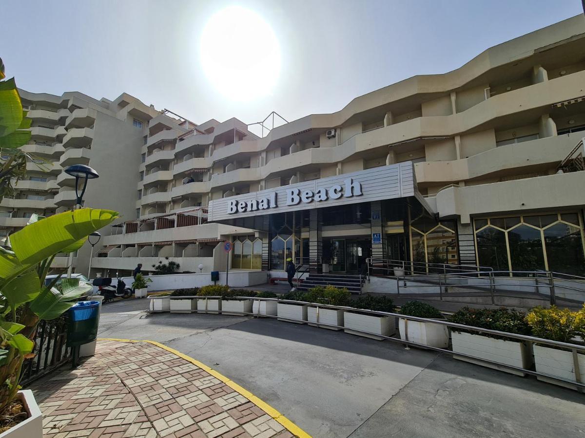 Benalmadena Benalbeach Parking Privado Exterior foto