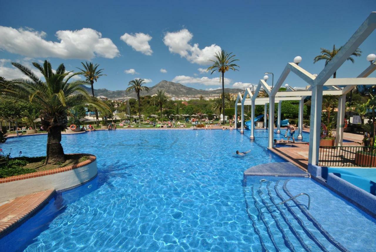 Benalmadena Benalbeach Parking Privado Exterior foto