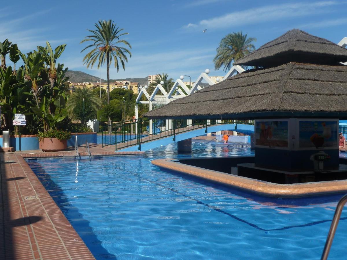 Benalmadena Benalbeach Parking Privado Exterior foto